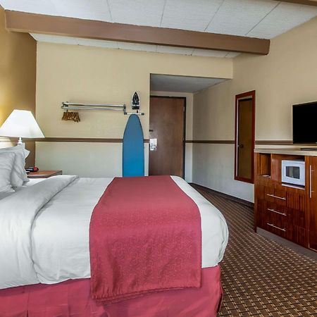 Quality Inn East Dubuque Dış mekan fotoğraf