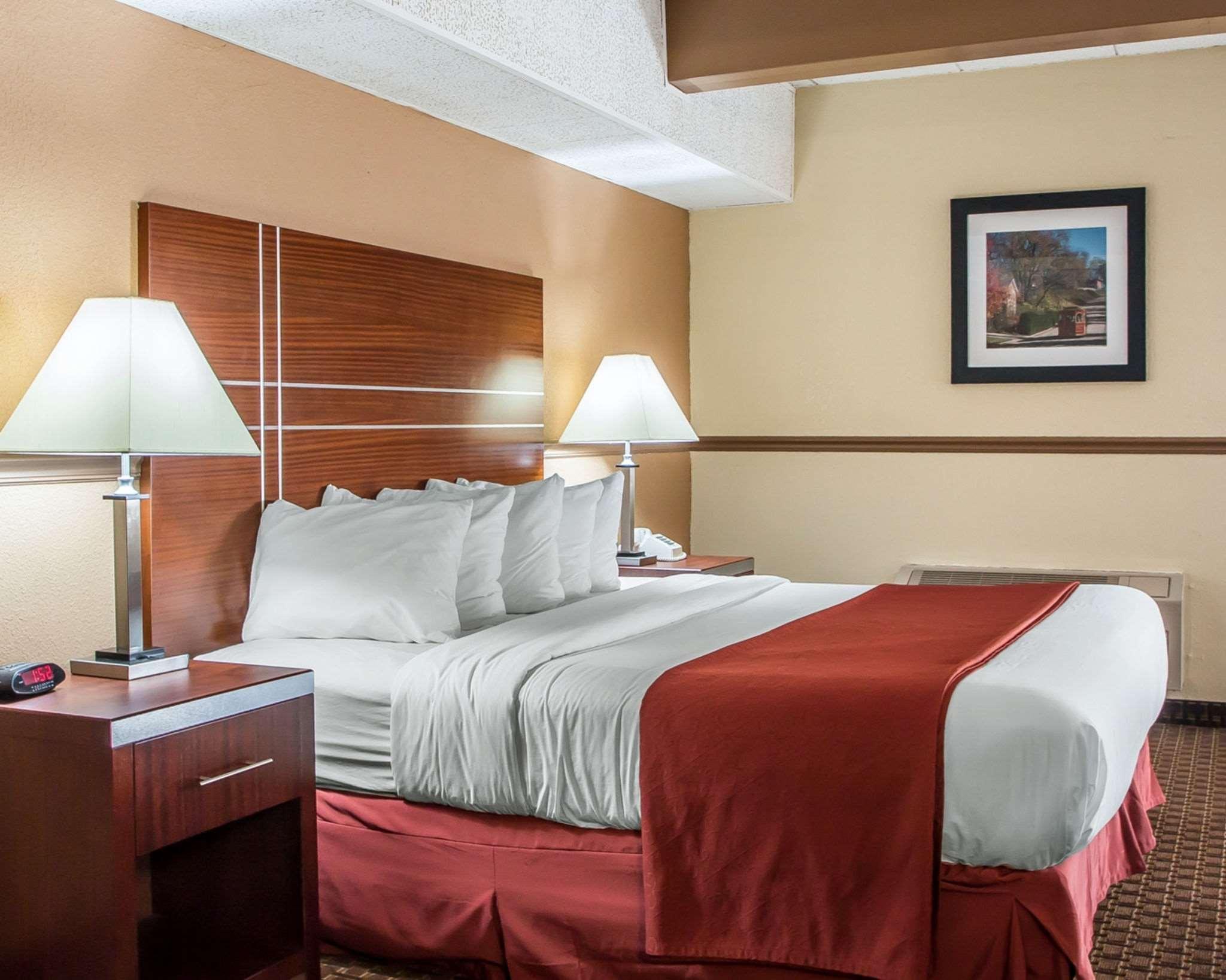 Quality Inn East Dubuque Dış mekan fotoğraf