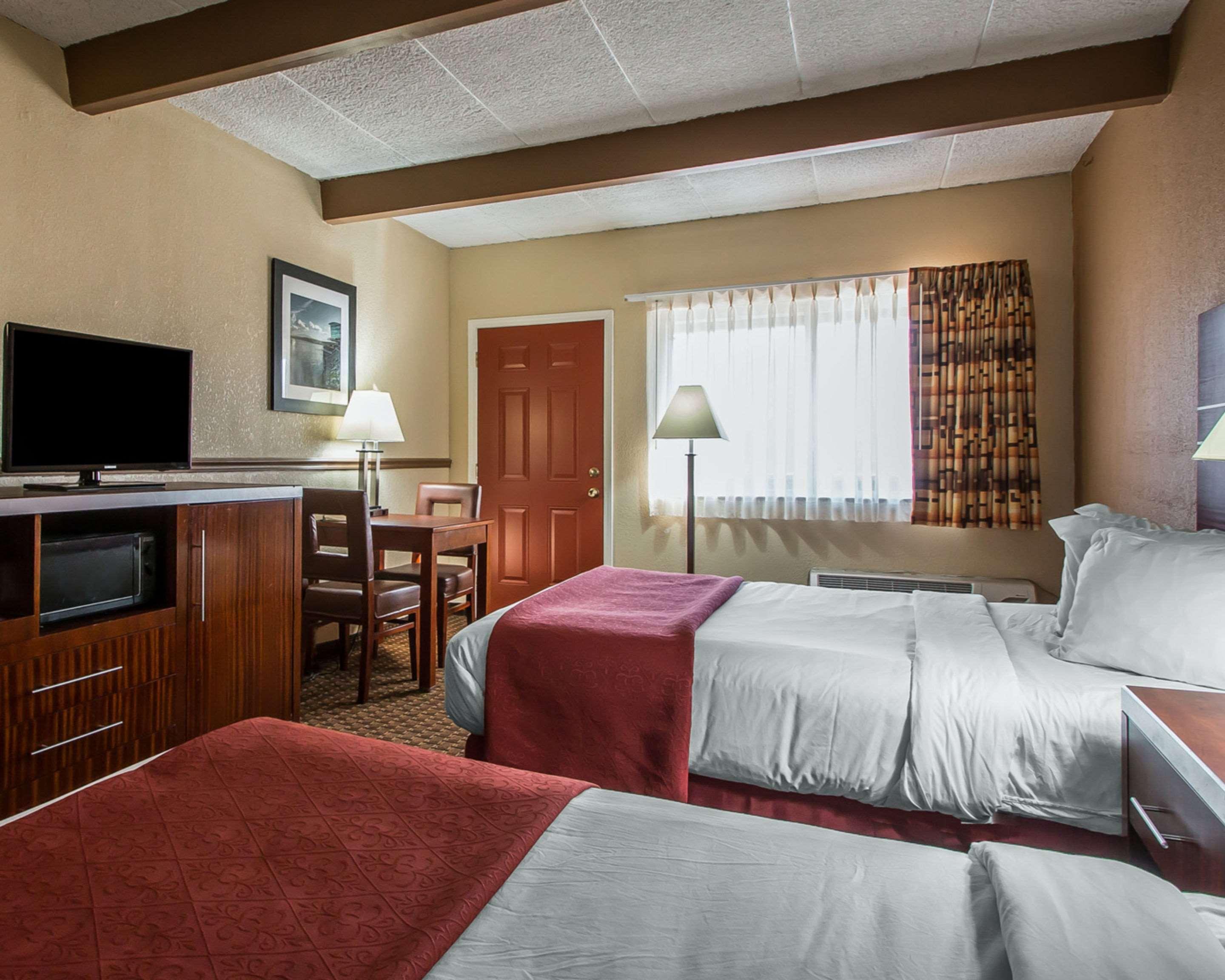 Quality Inn East Dubuque Dış mekan fotoğraf