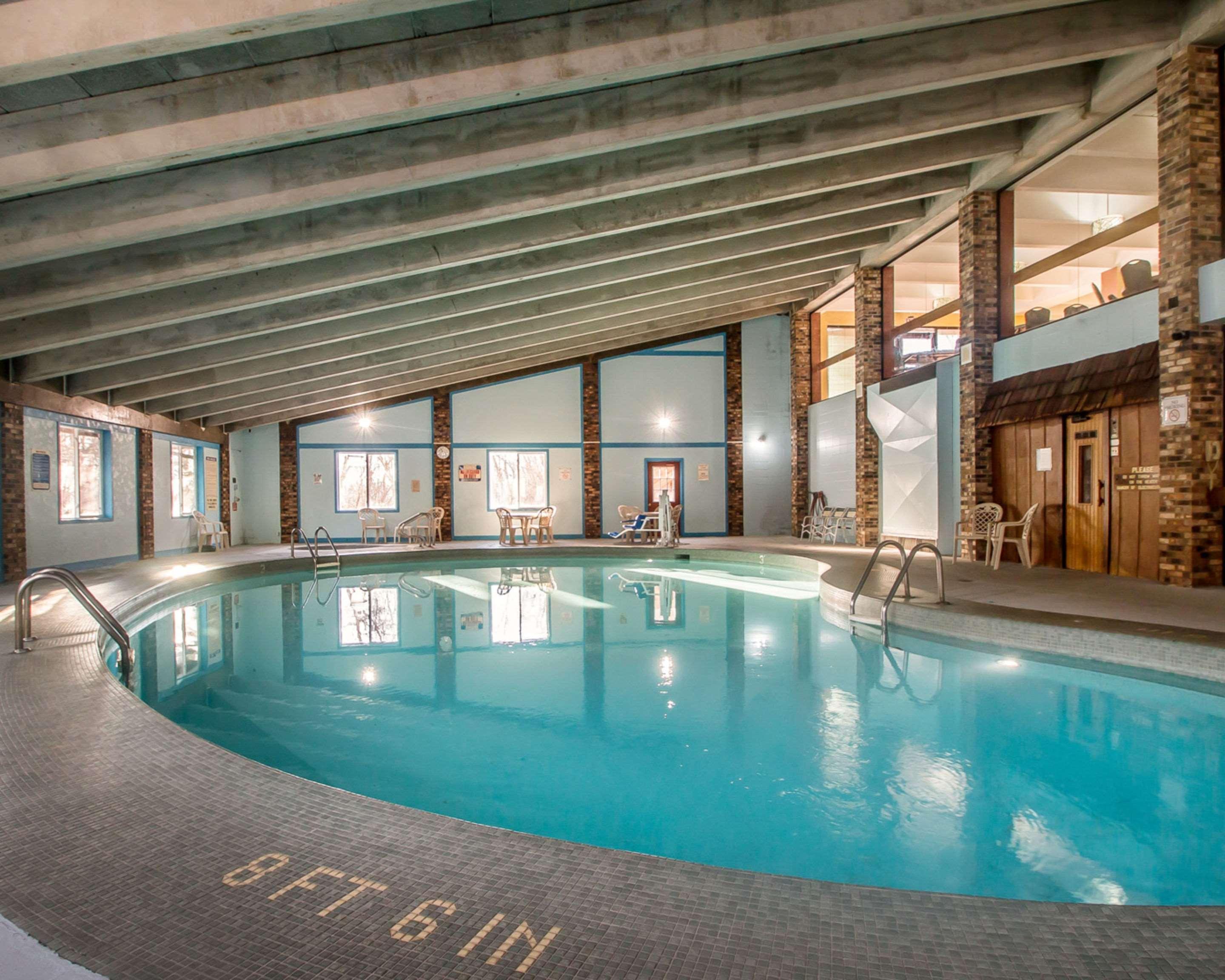 Quality Inn East Dubuque Dış mekan fotoğraf