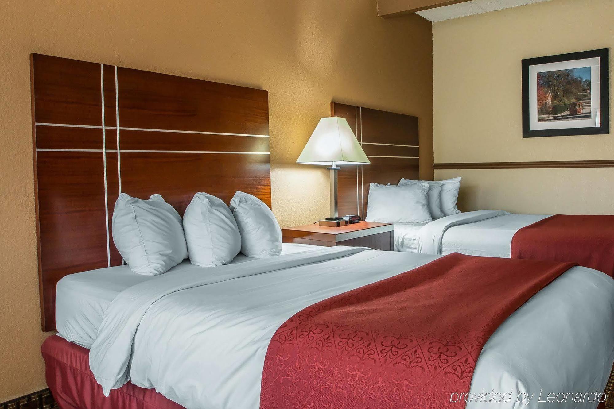 Quality Inn East Dubuque Dış mekan fotoğraf