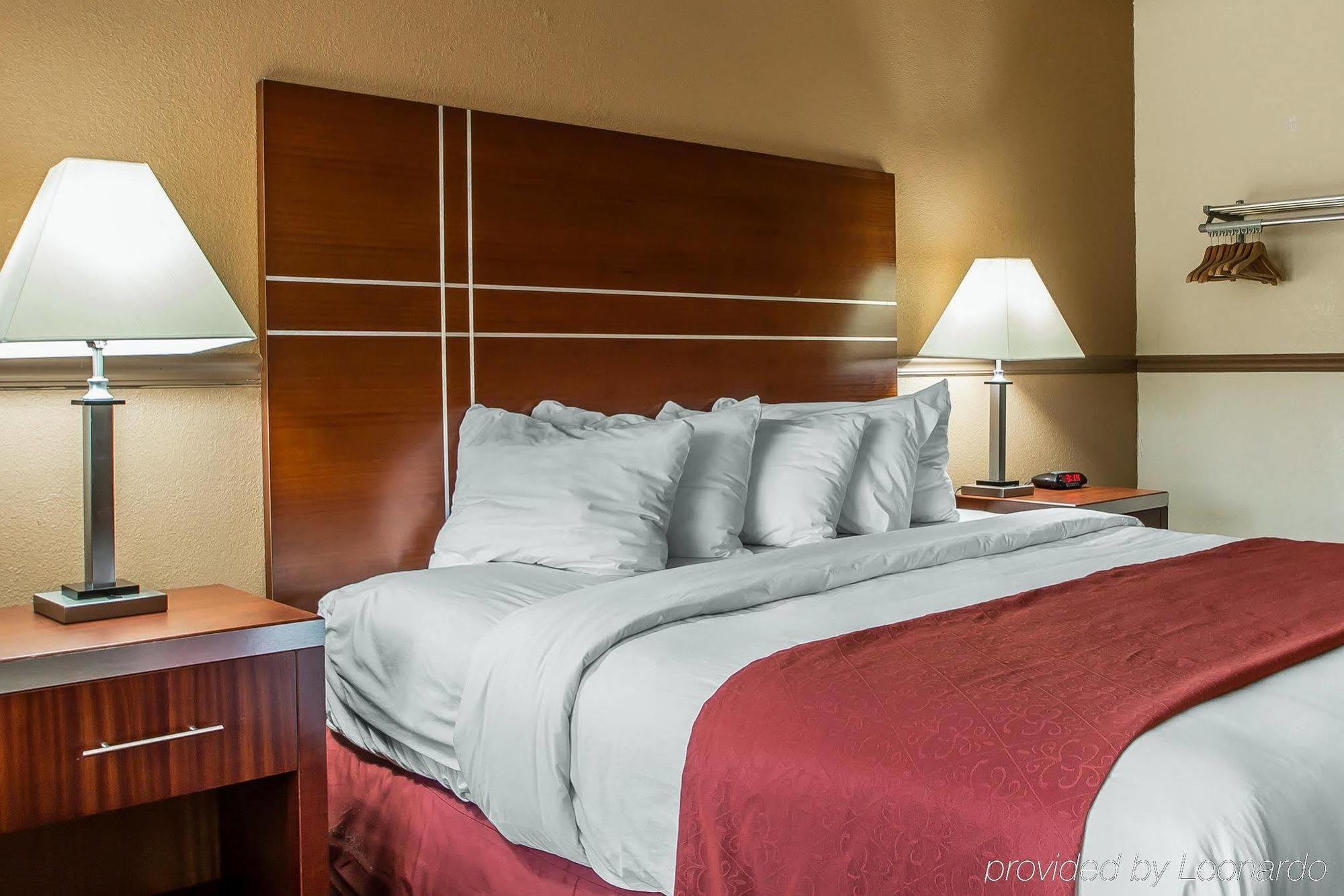 Quality Inn East Dubuque Dış mekan fotoğraf